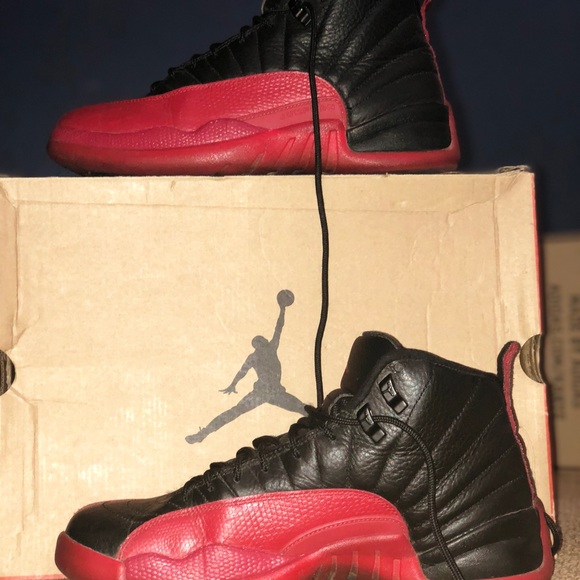 Retro 12 flu game - Picture 2 of 7
